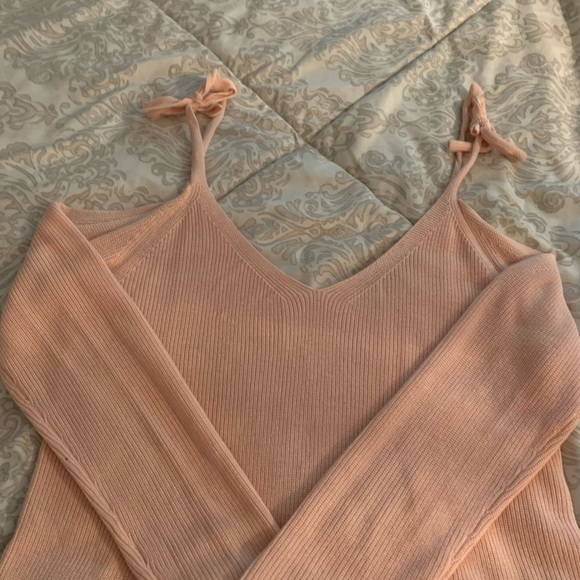 LOFT Sweaters - Ann Taylor pale pink cold shoulder sweater